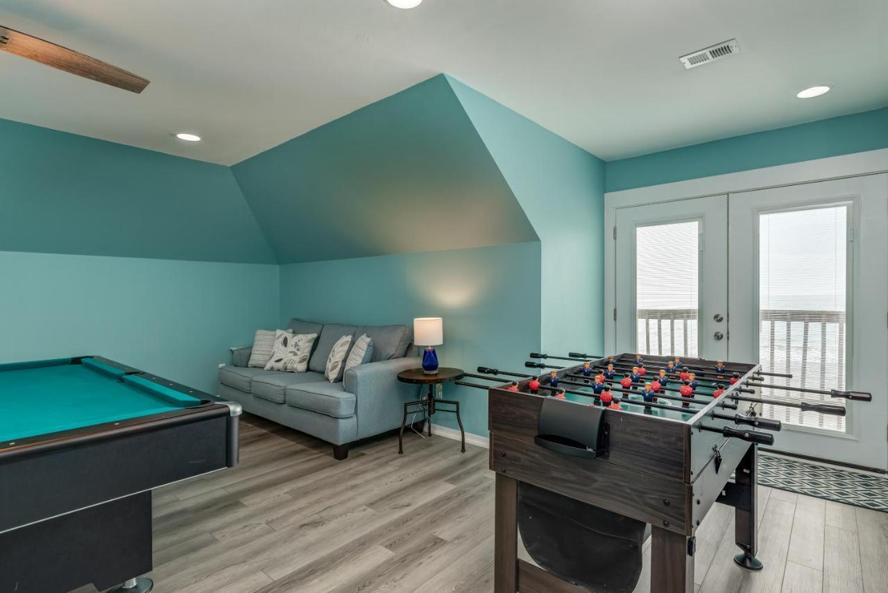 Strand Castle - Gulf Front! An Ideal Layout With Game Room, Small Private Pool, And Roof Top Crow'S Nest! Home Dauphin Island Extérieur photo