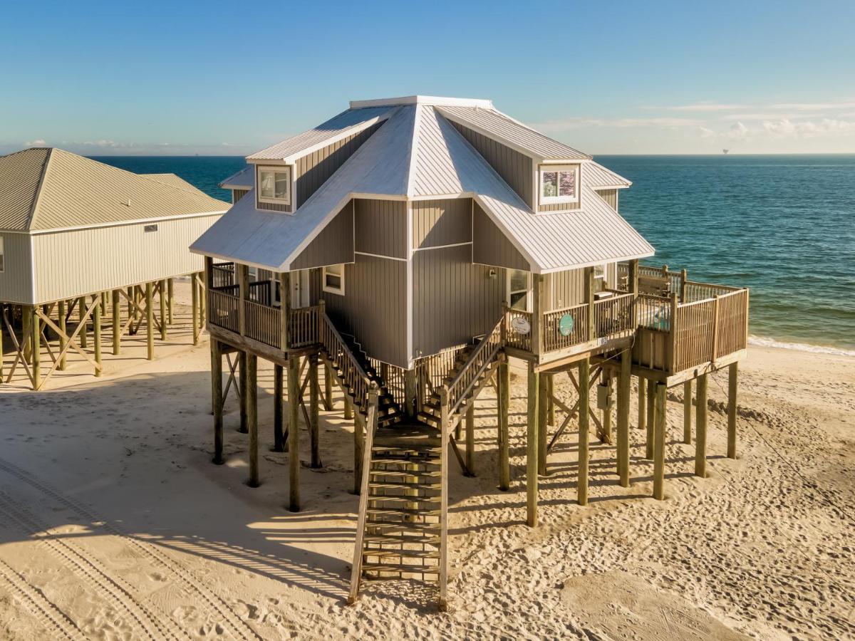 Strand Castle - Gulf Front! An Ideal Layout With Game Room, Small Private Pool, And Roof Top Crow'S Nest! Home Dauphin Island Extérieur photo
