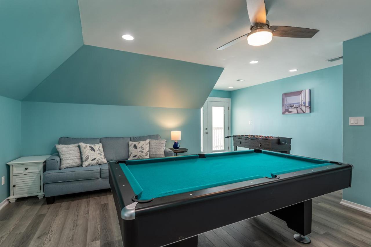 Strand Castle - Gulf Front! An Ideal Layout With Game Room, Small Private Pool, And Roof Top Crow'S Nest! Home Dauphin Island Extérieur photo